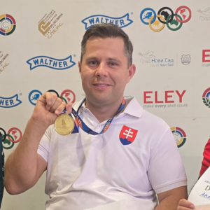 Zlato a striebro pre našich parastrelcov