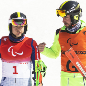 Zo Slovákov na úvod iba Haraus